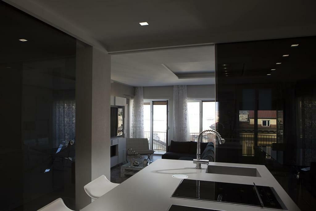 Crystal Skyline Neapolis Apartment ภายนอก รูปภาพ